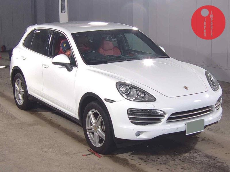PORSCHE CAYENNE 4WD PLATINUM EDITION