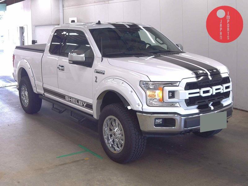 FORD F-150 4D 4WD LARIAT