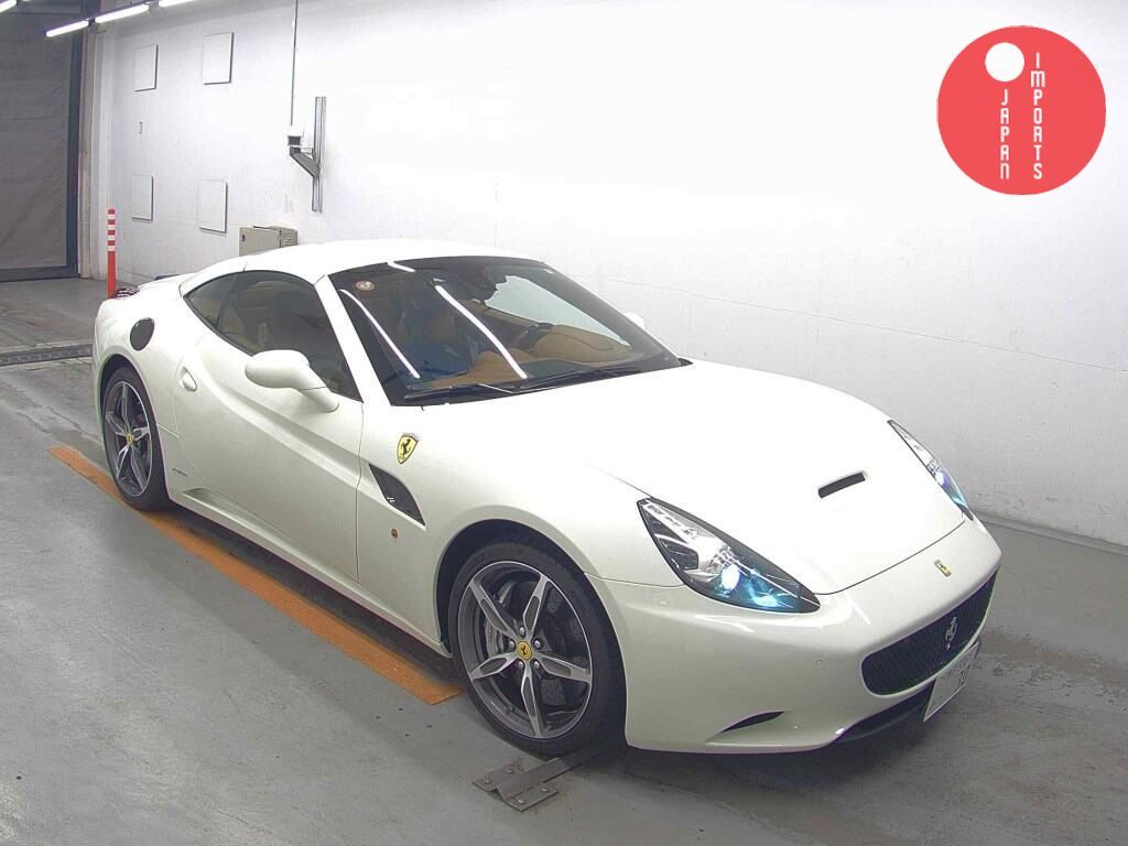 FERRARI                                                                      CALIFORNIA 30       BASE GRADE